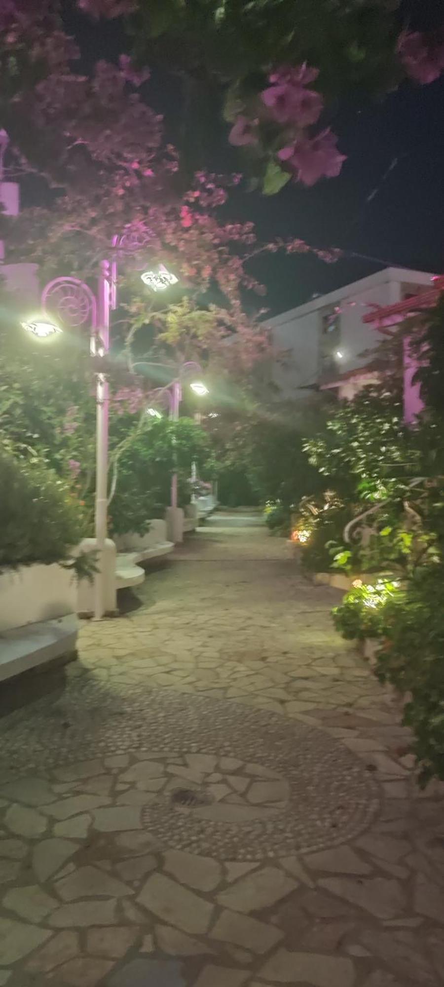 Sea Breeze Apartment Bougainville Bay Sarandë エクステリア 写真
